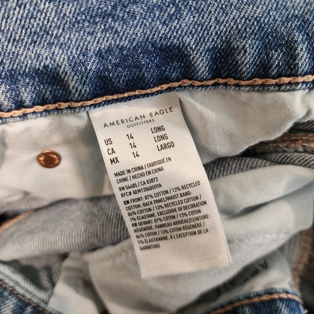 American Eagle Ex-Boyfriend Baggy Straight Jeans Women's 14 Long Strigid Denim - Picture 8 of 9